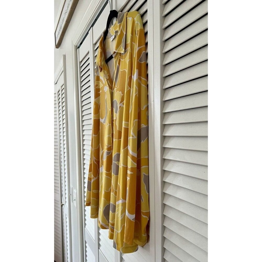 Susan Graver Passport Printed Liquid Knit A-Line Shirt Lemon‎ / Taupe 2X A630799 - Picture 2 of 6